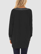 Load image into Gallery viewer, Graphic Round Neck Sweatshirt with Pockets
