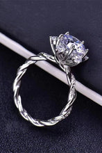 Load image into Gallery viewer, Moissanite Twisted Ring
