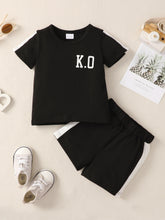 Load image into Gallery viewer, Boys Letter Graphic T-Shirt and Shorts Set
